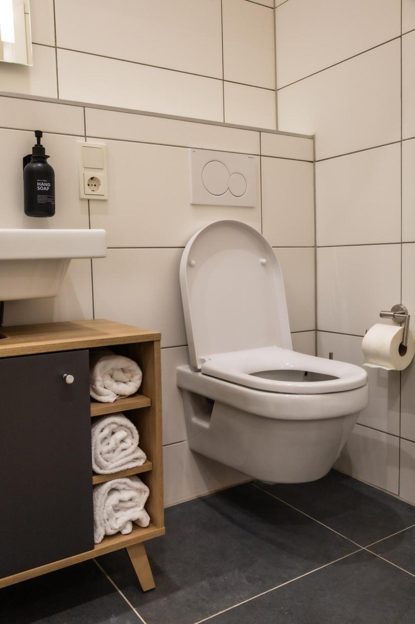 Hln Apartments Am Bahnhof ساربروكن المظهر الخارجي الصورة